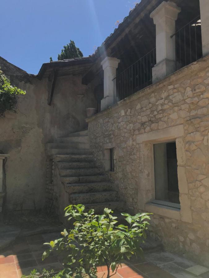 Le Mas Jasmins Menerbes Bagian luar foto